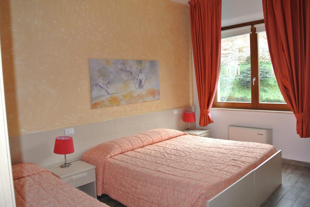 Bed and Breakfast Bed & Breakfast Camollia à Sienne Chambre photo